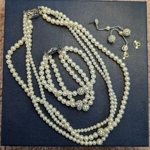 Pearl Parure necklace bracelet earrings faux pearl rhinestone…